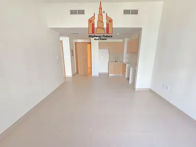Luxurious | lavish 1-BR Apartment | open view | All facilities