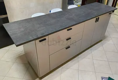 IKEA Kitchen Island / Breakfast Bar with 3 stools