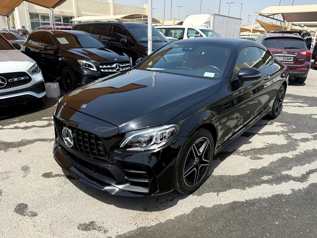 Mercedes-Benz C-Class 2022 — photo 1 of 12