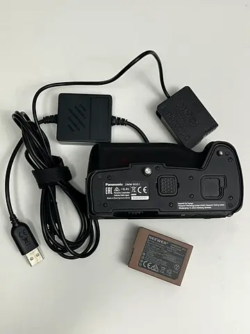 Panasonic G85 Battery Grip