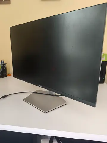 Dell 24-inch LED Monitor - Good Condition