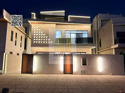 شامل رسوم التسجيل - طابقين و روف - مسبح خاص