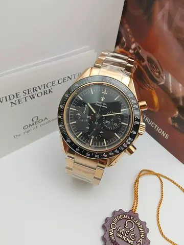 Omega Speedmaster Chronograph Golden Mens Master Copy  Watch