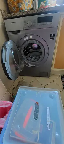 Samsung front-load washing machine - working condition