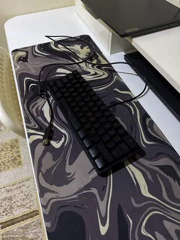 Compact wired mechanical keyboard - 60% layout, good condition