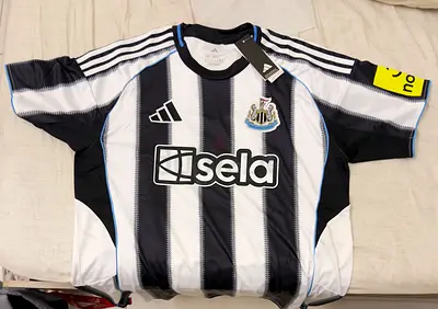 New Newcastle United Home Football Jersey (Mens) - Size Tag Attached