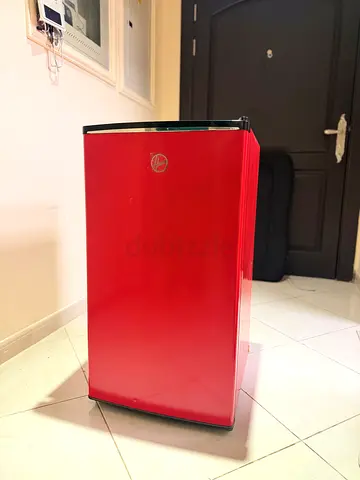 Hoover 160L Single Door Refrigerator, Red