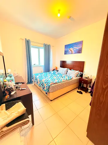 Middle room with washroom
