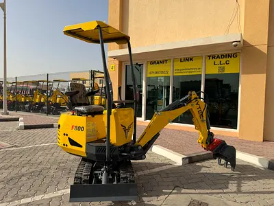Hytec F800 Mini Excavator — Diesel, 800kg, Includes Bucket  Quick Coupler