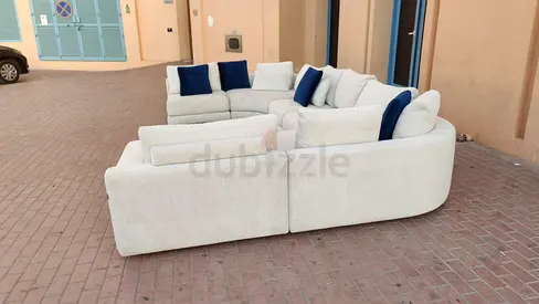 ChattelsMore Olta U Shape Sofa Beige Light Cream Curved Sectional Sofa - 6 Seater, Good Condition