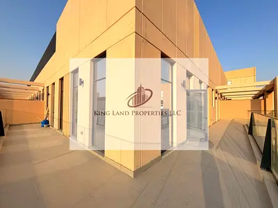 luxurious 2bhk pent House with maids room