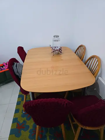 Solid Wood Expandable Dining Table with 6 Chairs - Light Finish