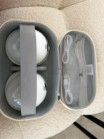 Momcozy M5 Breast Pump