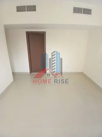 Spacious 1 Bedroom Apartment | Prime Location | Large Rooms | Family Building | Near Supermarket |