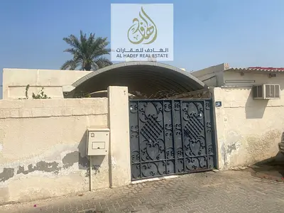 Arabic House for Sale in Sharjah Al Ramla 5000 Sqft Land Area Fully Equipped 4 Bedrooms Prime Family Location GCC Ownership Available Freehold Applica