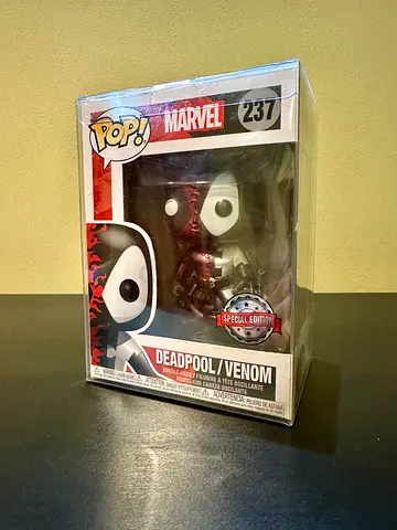 Funko Pop! Marvel Deadpool/Venom #237 Special Edition (Boxed)