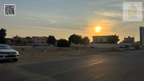 للبيع ارض تاون هاوس فى منطقة الباهية شاملة الرسوم