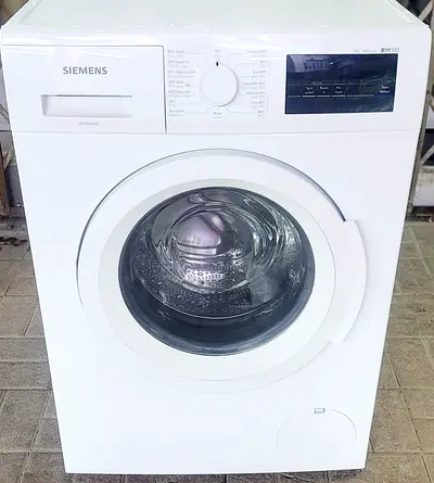Siemens iQ100 washing machine 7kg same like new price 750