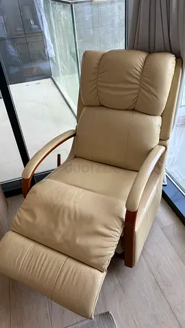 Lazyboy Beige Leather Recliner Chair with Wooden Arms