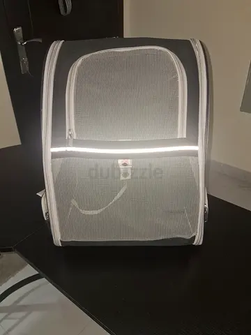 Foldable Mesh Pet Carrier Backpack - Good Condition