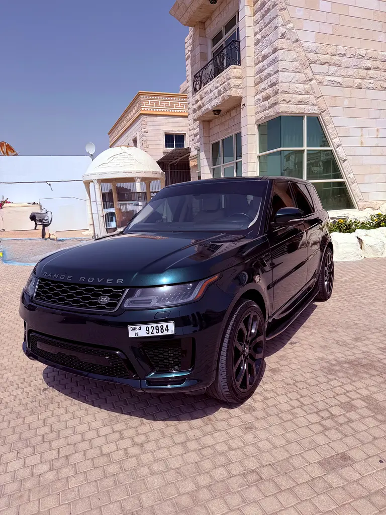 Land Rover Range Rover Sport 2021 — photo 1 of 11