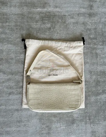 BY FAR White Croc-Effect Shoulder Bag – Excellent Condition