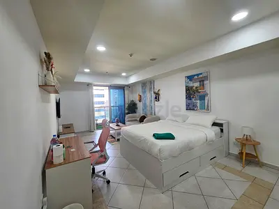 Brand new Rare Quality- Sea View