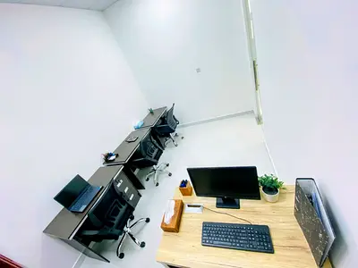Spacious Office for Rent in Dubai | direct from Owner | near metro station