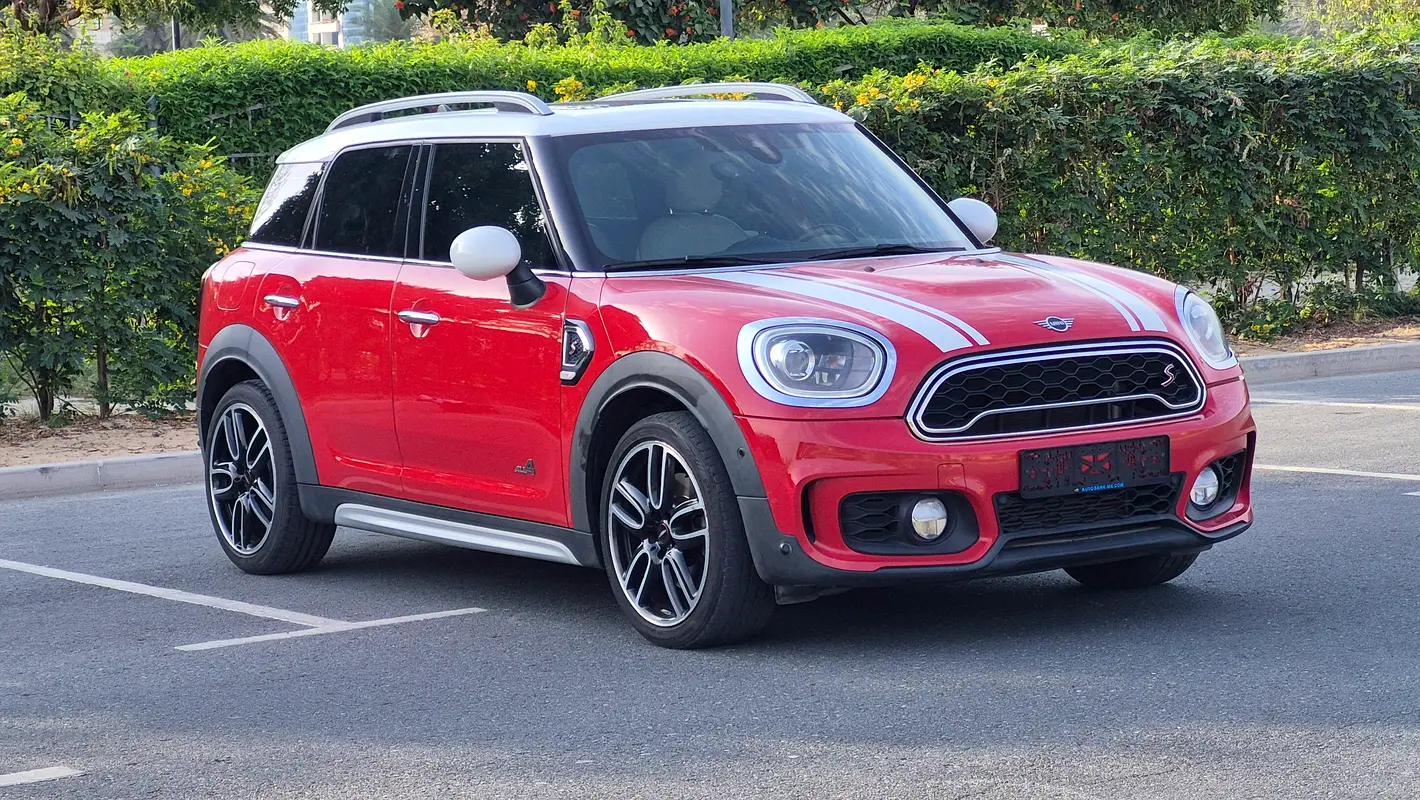 MINI Countryman 2018 — photo 1 of 18