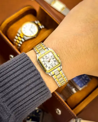 𝐑𝐚𝐫𝐞 𝐕𝐢𝐧𝐭𝐚𝐠𝐞 1993 𝐒𝐞𝐢𝐤𝐨 𝐋𝐮𝐜𝐞𝐧𝐭 4𝐍21-5210/Mint Condition/Original Seiko watch