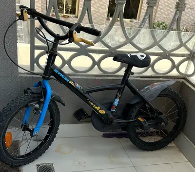 BTwin Jack Pirabike 16-inch bicycle