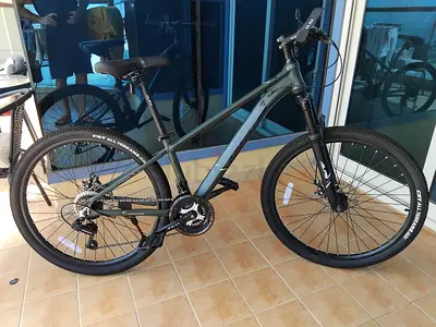 Almost brand new 26 inch Wheels bicycle