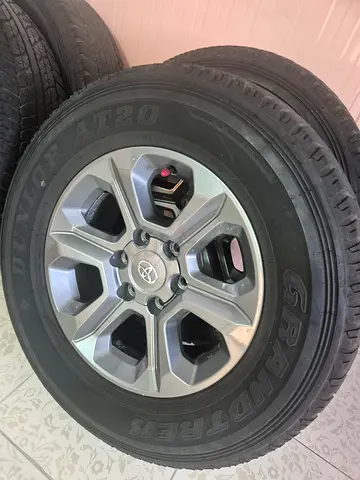 4x Toyota Original 17 Rims with Dunlop Tyres (2022) – Excellent Condition