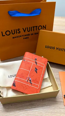 LV wallet ( unwanted gift )