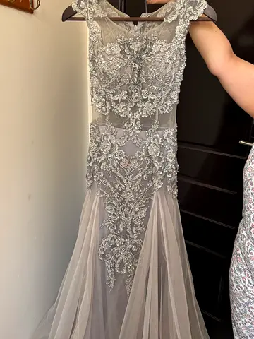 Fancy wedding/party event womans dress grey long sparkly and comfortable