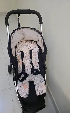 Mamas  Papas City Stroller – Excellent Condition