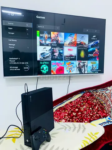 Xbox One with Controller and Installed Games - Ready to Play