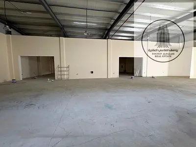 مستودع للإيجار في موقع متميز - أم القيوين