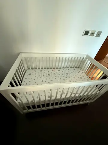 Baby bed for sale