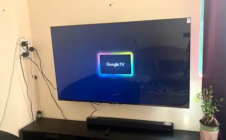 Xiomi 55 Smart TV (Google TV) with samung Soundbar350= 1200 - Wall Mounted, Good Condition
