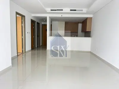 2BR Apartment | Paramount Tower | Burj Khalifa & Downtown Views | Pool & Gym Access