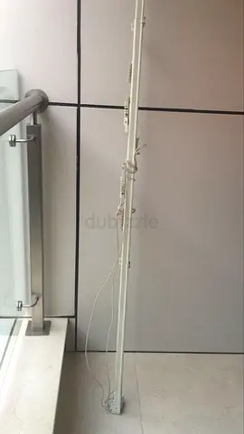 Curtain rod
