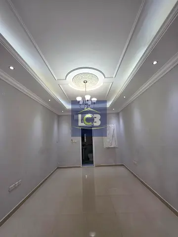 SPECIOUS 3 BEDROOMS HALL GROUND FLOOR PRIVATE ENTRANCE FOR RENT AT MBZ