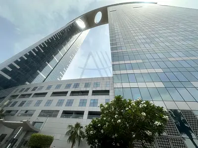 Close to ADGM | High Floor & Big Layout with Swimming Pool View