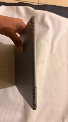 Apple iPad (Space Gray) - Good Condition, Wi‑Fi Model