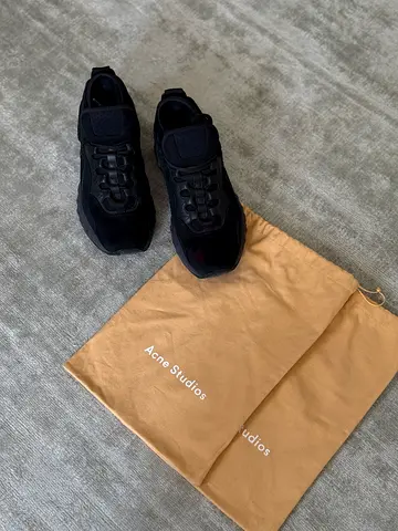Acne Studios Black Sneakers – Size 38 – Almost New