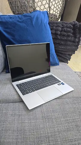 **DEAD** HP DRAGONFLY G3