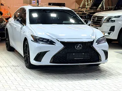 2025 Lexus ES 350 F SPORT - GCC Specs - Brand New