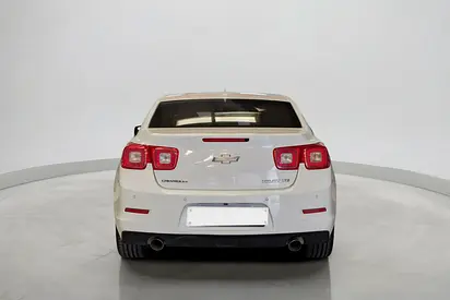 2014 Chevrolet MALIBU photo 4