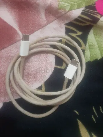 Iphone 15 pro max cable